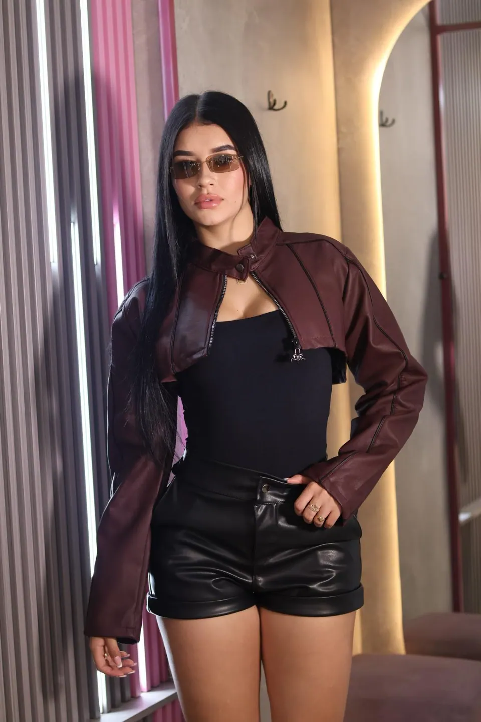 Chaqueta cuero corta